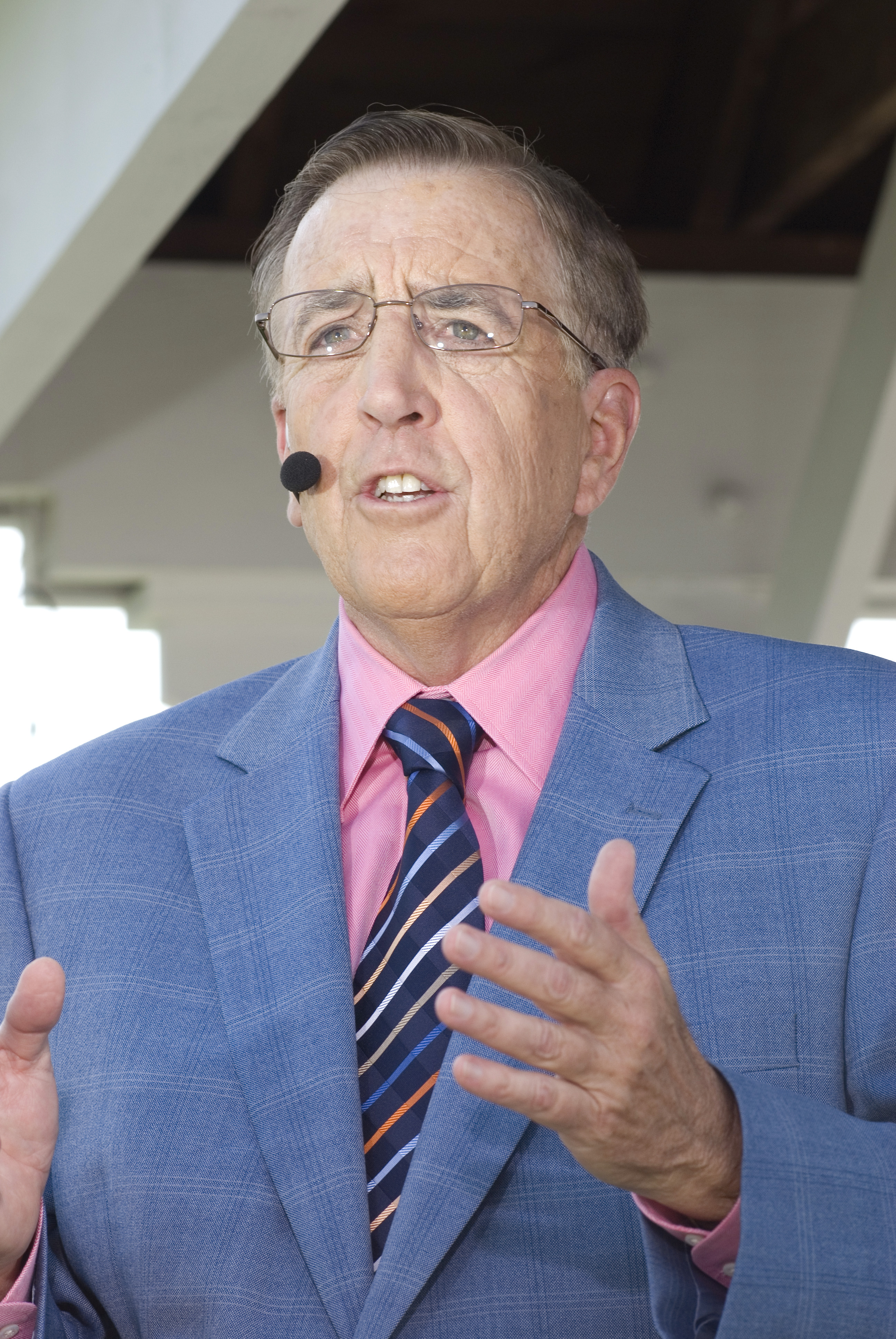 Sportscaster Brent Musburger to Speak at NBWA’s 80th Annual Convention
